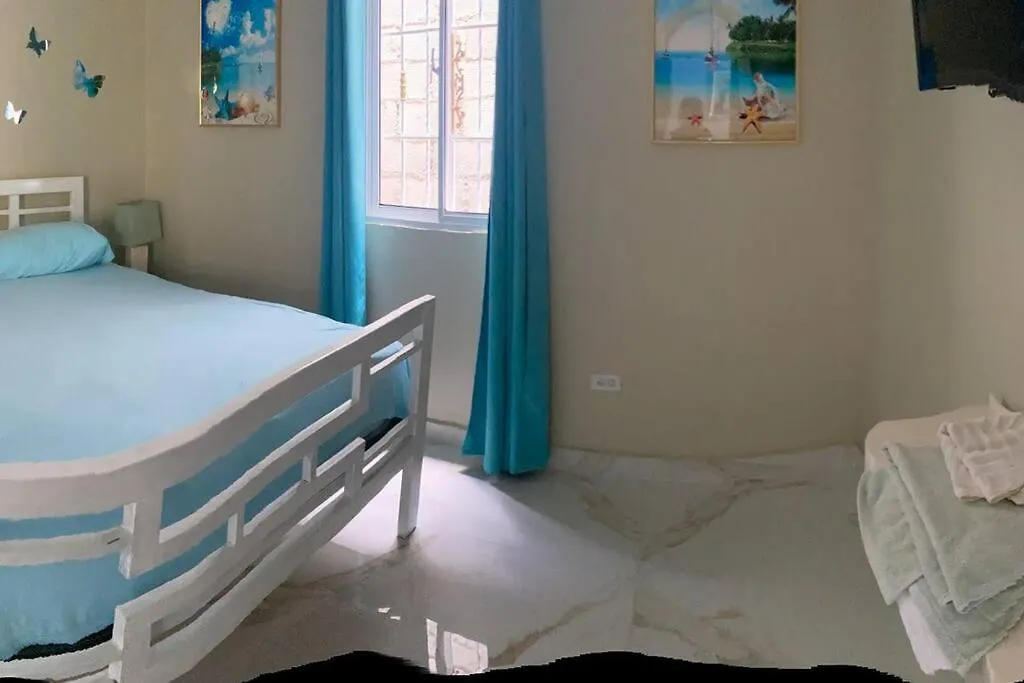 아파트 Apartamento Acogedor/Pueblo Nuevo Los Alcarrizos 산토도밍고 도미니카 공화국
