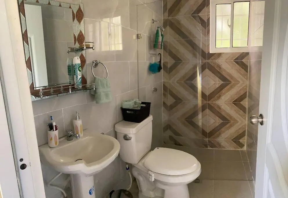 Apartamento Acogedor/Pueblo Nuevo Los Alcarrizos 산토도밍고 아파트